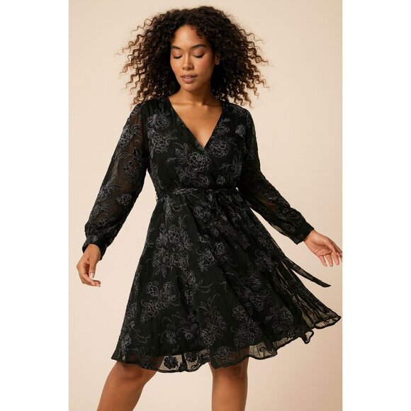 Torrid Size 2X Black Floral Embroidered Long Sleeve Wrap Dress With Tie Belt - Picture 6 of 14